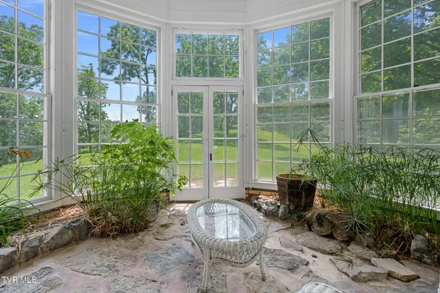 $1,350,000 | 412 South Main Street, Greeneville, TN 37743