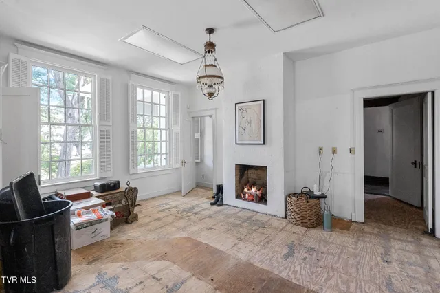 $1,350,000 | 412 South Main Street, Greeneville, TN 37743