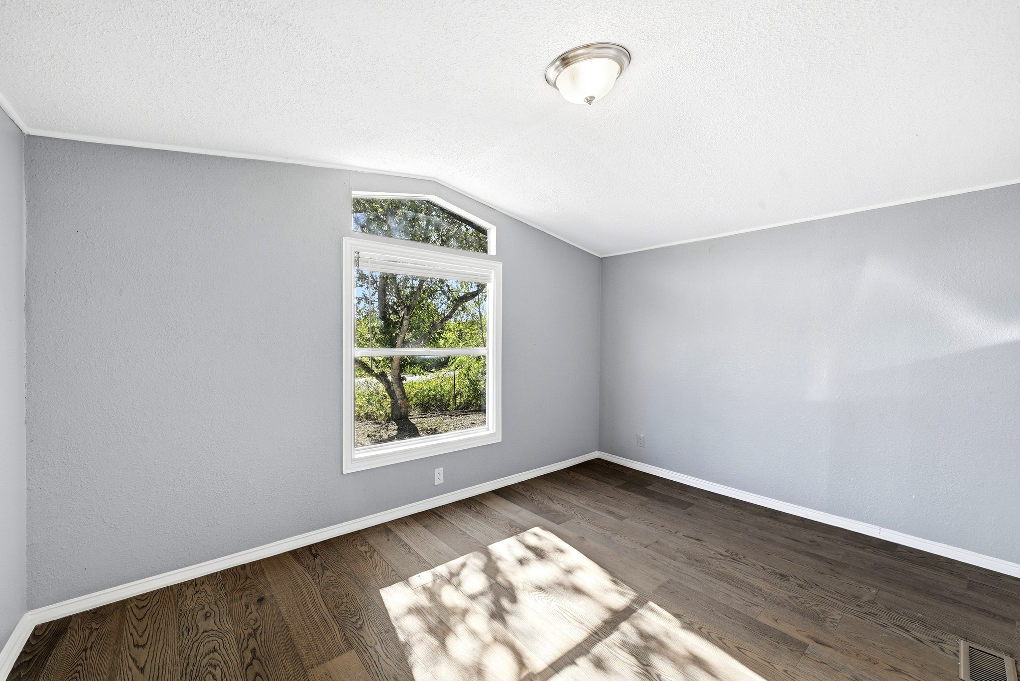 212 Greenfield Road Kyle, TX 78640 - Photo 15 of 25 Gallery Image 15