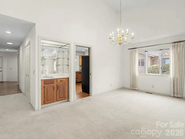 $380,000 | 605 Red Oak Drive, Hendersonville, NC 28791