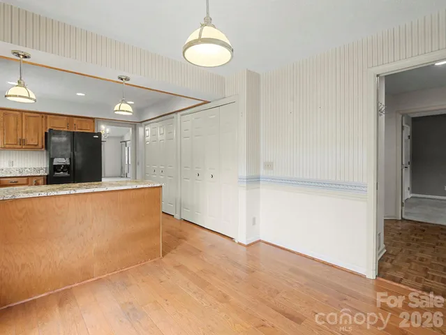 $380,000 | 605 Red Oak Drive, Hendersonville, NC 28791