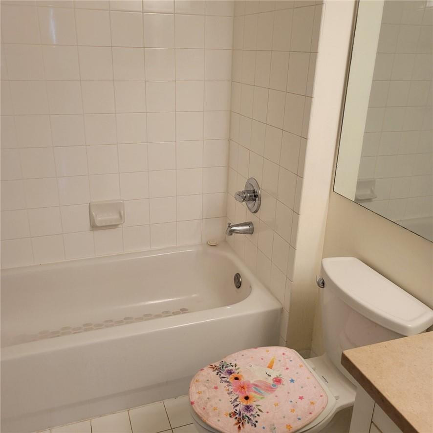 3830 Lyons Road, Unit 307 Pompano Beach, FL 33073 - Photo 6 of 11 Photo 6