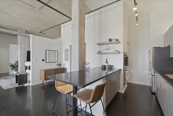$6,500 | 900 North Kingsbury Street, Unit 1166, Chicago, IL 60610