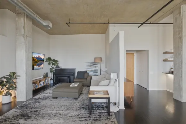 $6,500 | 900 North Kingsbury Street, Unit 1166, Chicago, IL 60610