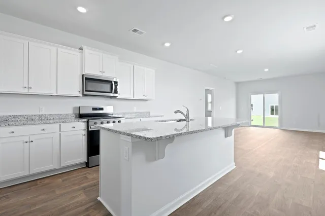 $406,205 | 195 Horizon Rdg Drive, Summerville, SC 29486