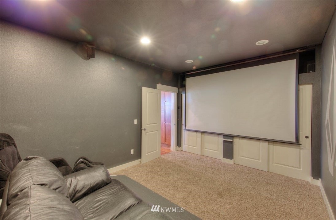 21515 Connells Prairie Road Buckley, WA 98321 - Photo 14 of 34 Gallery Image 14