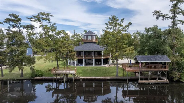 $5,500 | 5004 Cypress Lake Drive, Lake Charles, LA 70611