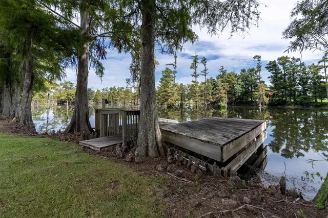 $5,500 | 5004 Cypress Lake Drive, Lake Charles, LA 70611