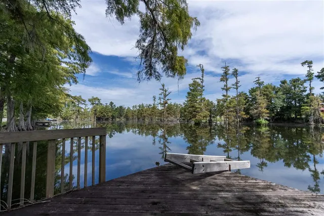 $5,500 | 5004 Cypress Lake Drive, Lake Charles, LA 70611