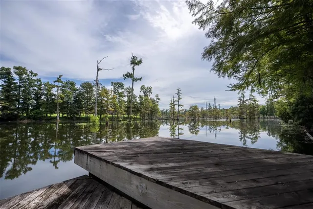 $5,500 | 5004 Cypress Lake Drive, Lake Charles, LA 70611