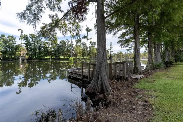 $5,500 | 5004 Cypress Lake Drive, Lake Charles, LA 70611