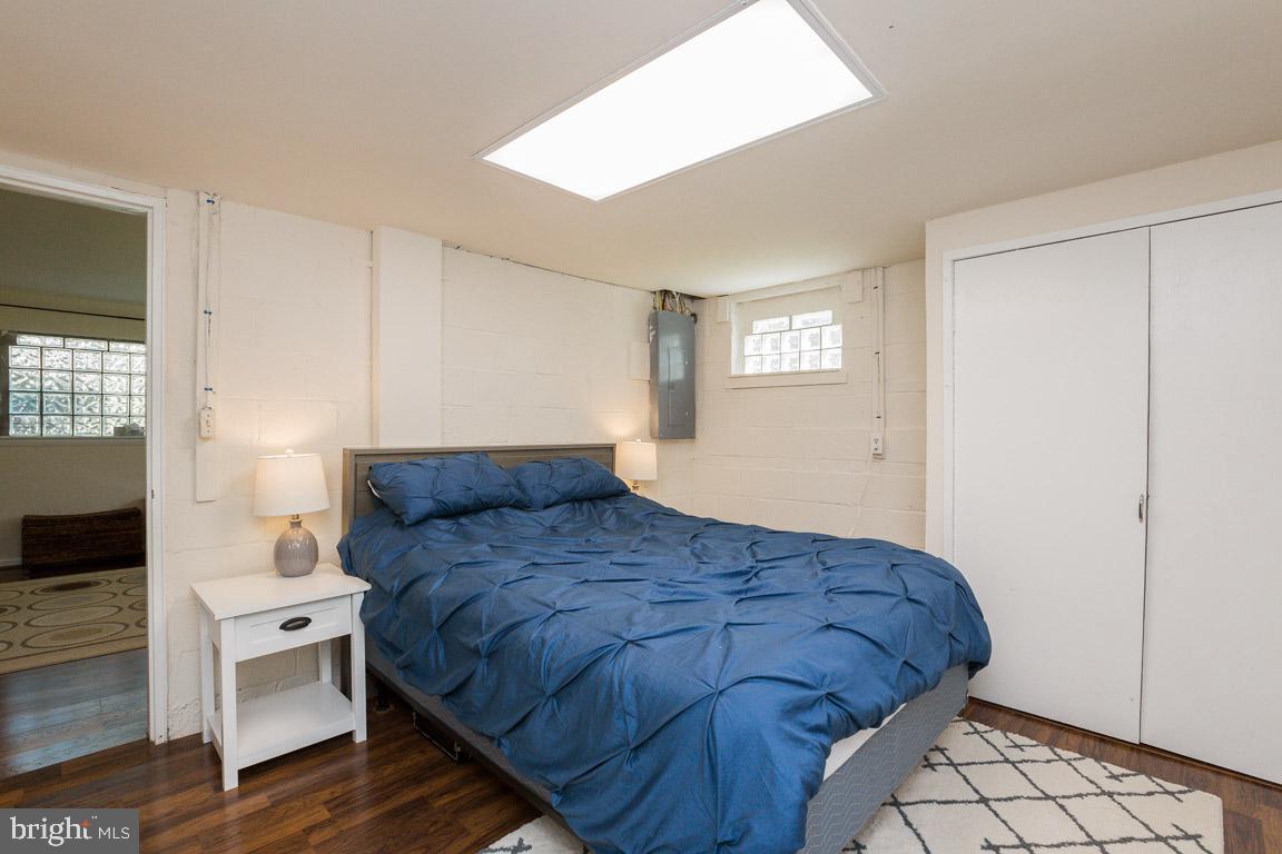 10205 Folk Street Silver Spring, MD 20902 - Photo 27 of 31 Gallery Image 27