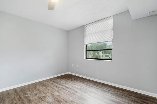 $2,300 | 3710 Whitehall Drive, Unit 203, West Palm Beach, FL 33401