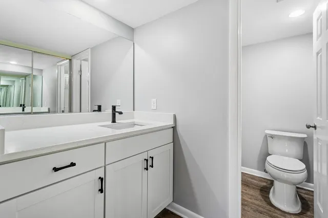 $2,300 | 3710 Whitehall Drive, Unit 203, West Palm Beach, FL 33401