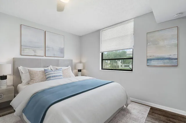 $2,300 | 3710 Whitehall Drive, Unit 203, West Palm Beach, FL 33401