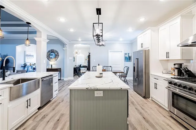 $335,000 | 141 Oak Moss Drive, Laplace, LA 70068