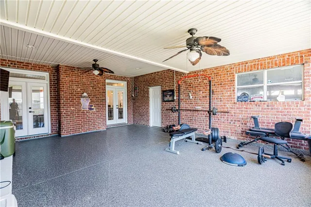 $335,000 | 141 Oak Moss Drive, Laplace, LA 70068