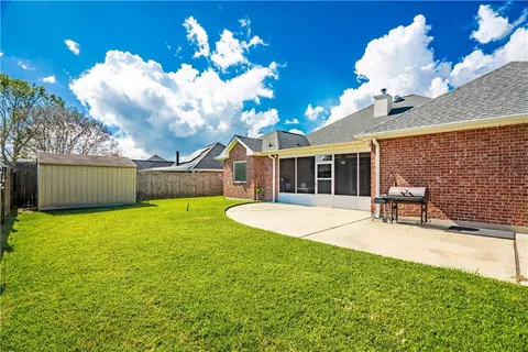 $335,000 | 141 Oak Moss Drive, Laplace, LA 70068