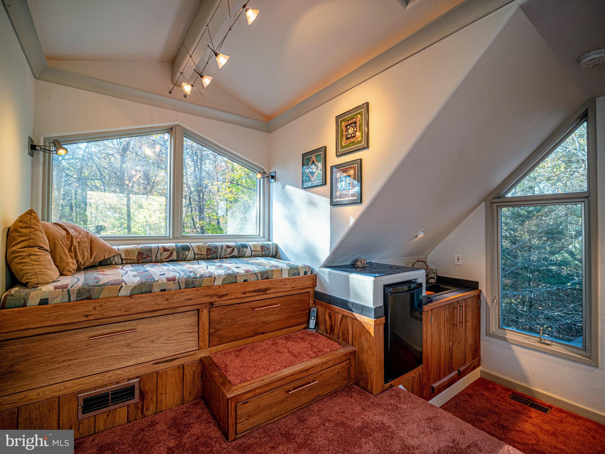 4610 Friendship Acres Road Nanjemoy, MD 20662 - Photo 54 of 84 Cozy window seat, bar with mini-fridge & sink