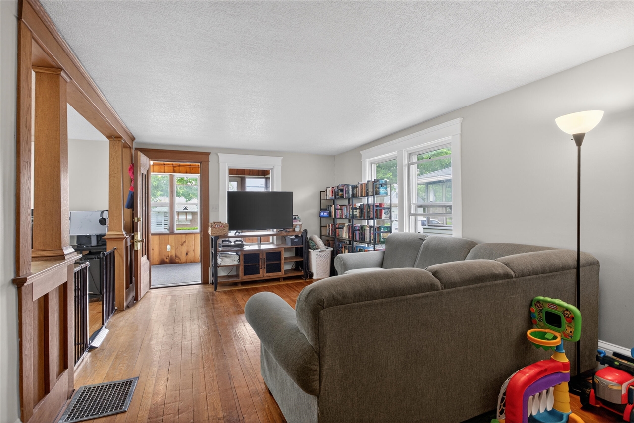 508 Orange Street Jackson, MI 49202 - Photo 11 of 43