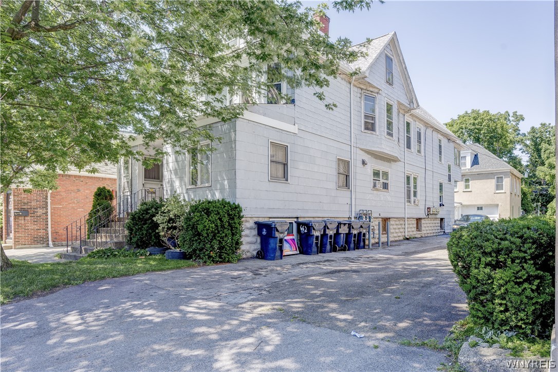 662 Ridge Road Lackawanna, NY 14218 - Photo 1 of 1 Gallery Image 1