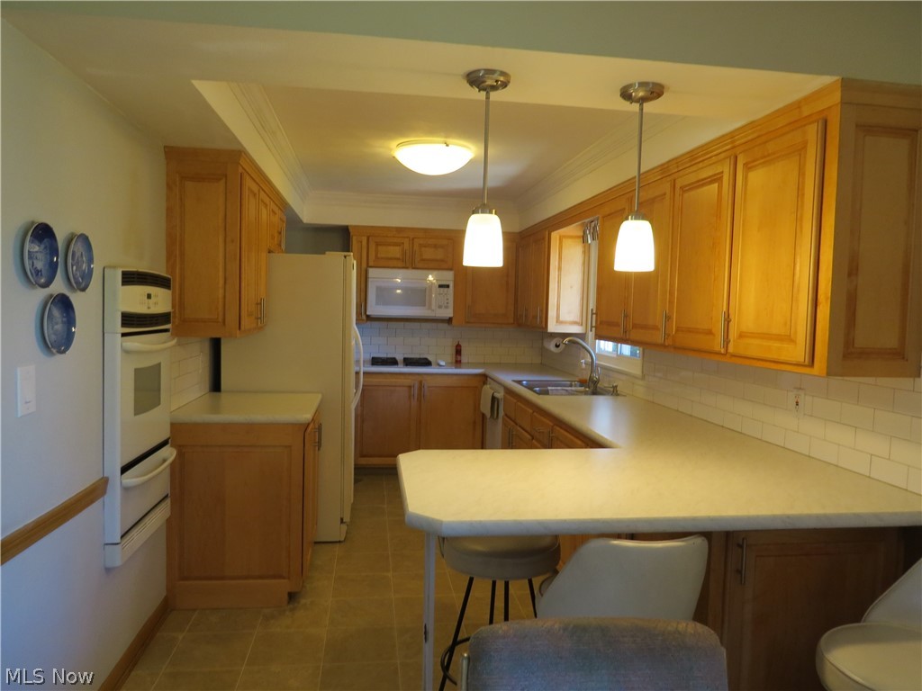 1808 Meister Road Lorain, OH 44053 - Photo 6 of 14 Gallery Image 6