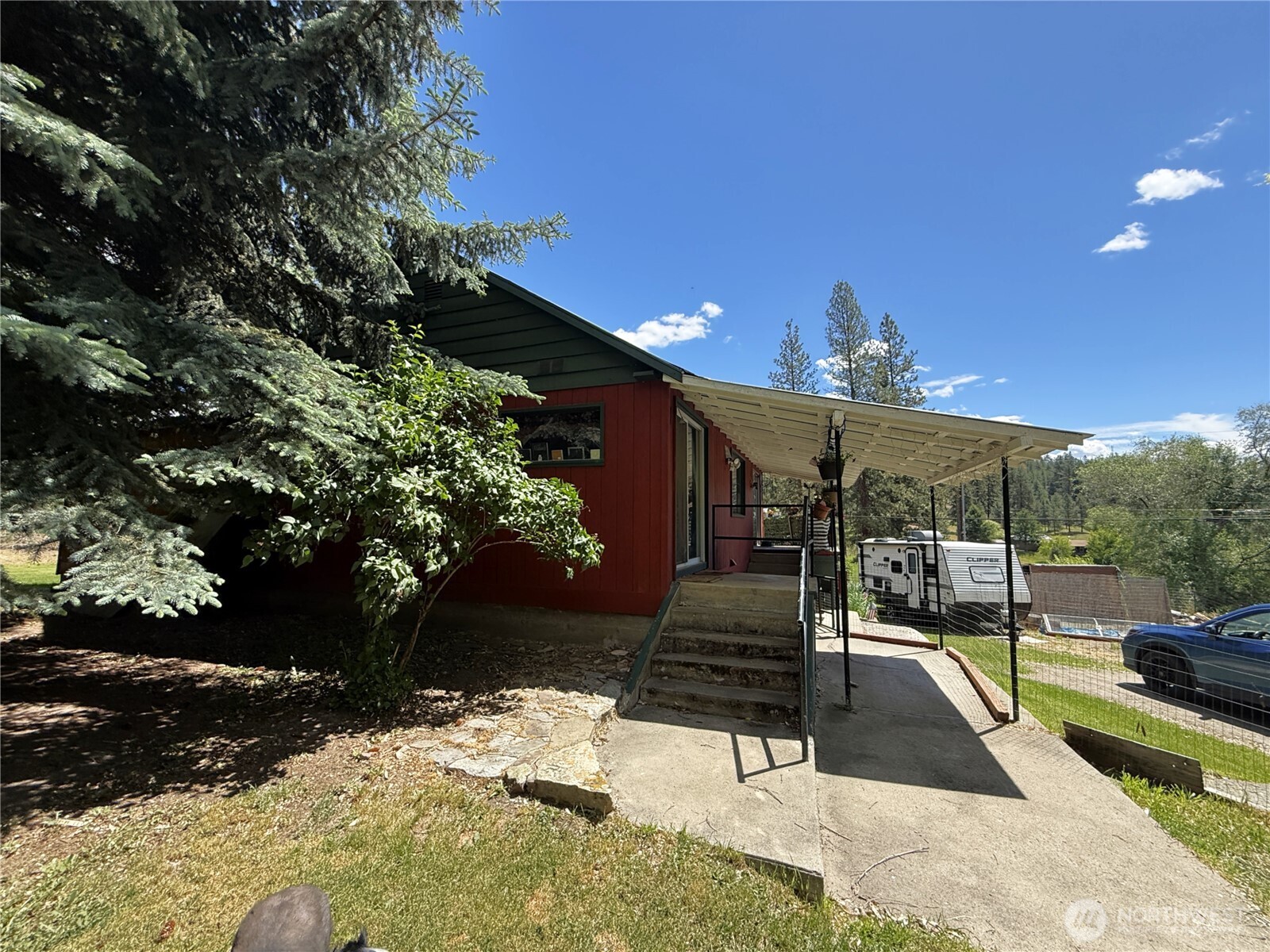 54 North Klondike Road Republic, WA 99166 - Photo 2 of 36