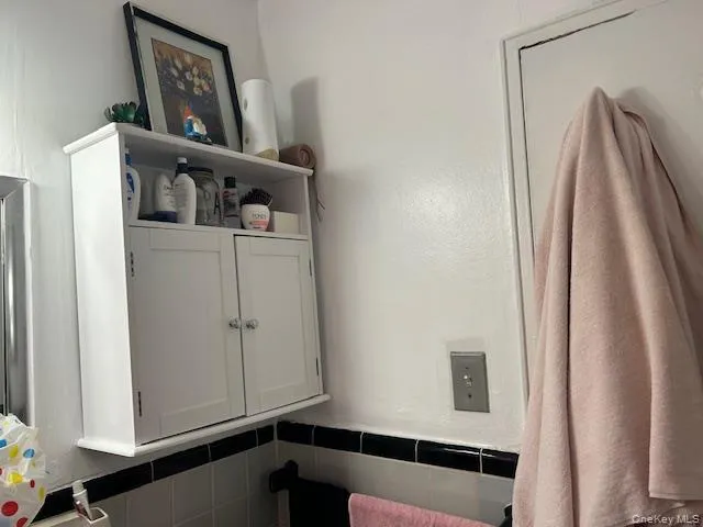 a view of a hallway with elevator