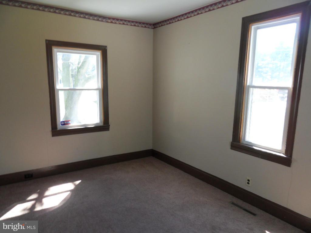 6538 Eldorado Road Federalsburg, MD 21632 - Photo 11 of 29 Family Room