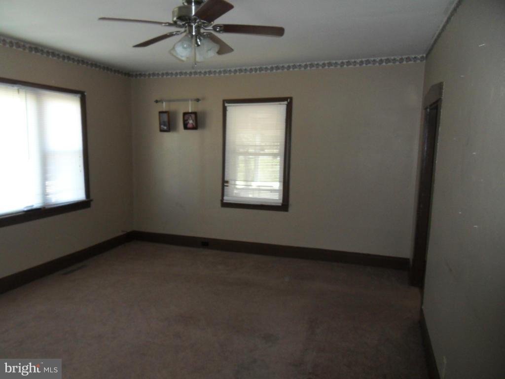 6538 Eldorado Road Federalsburg, MD 21632 - Photo 5 of 29 Living Room