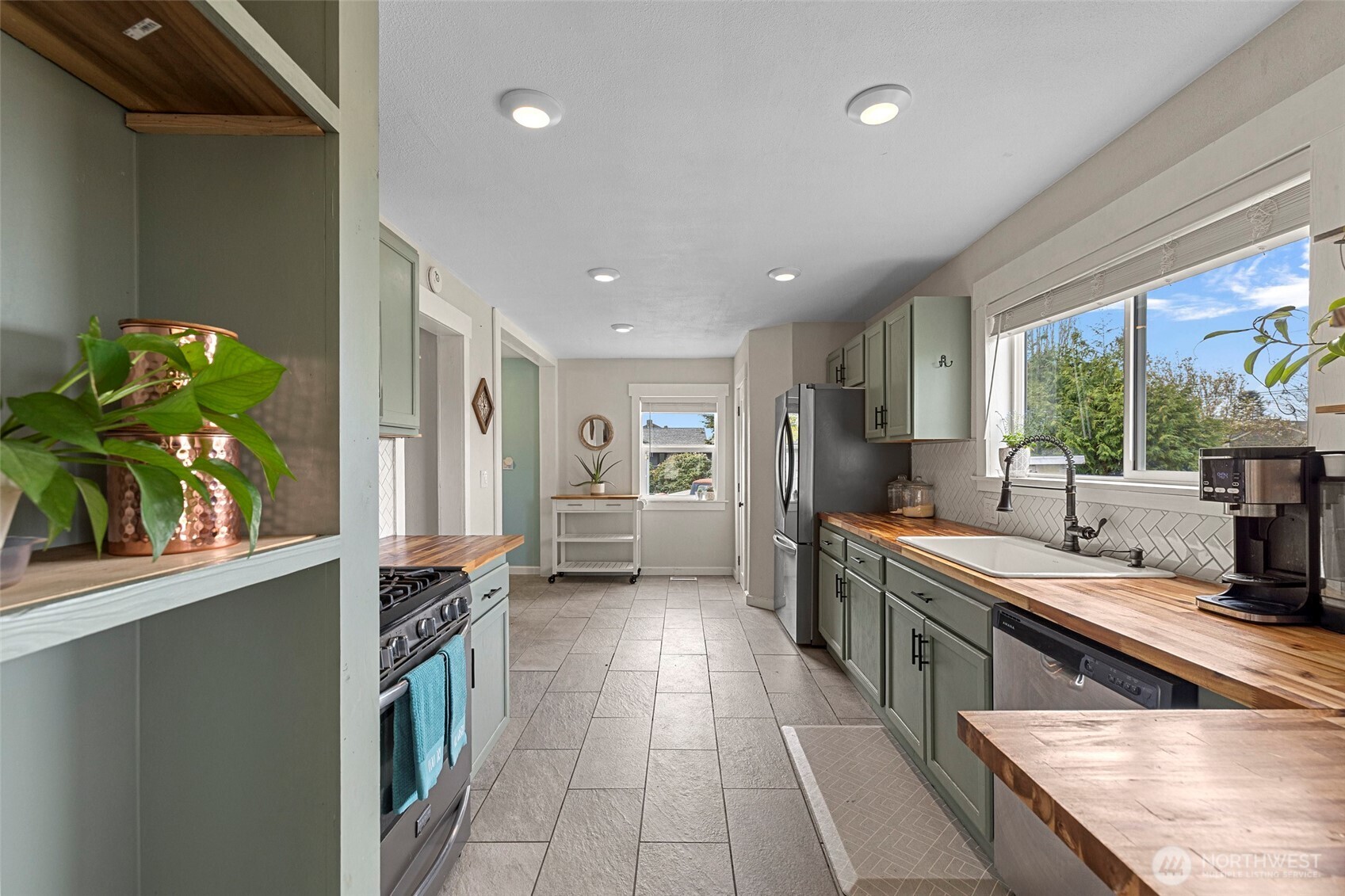 313 West State Street Sedro-Woolley, WA 98284 - Photo 11 of 40