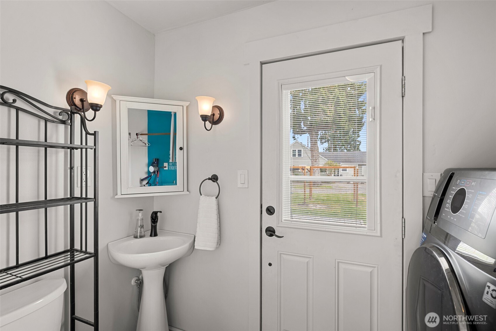 313 West State Street Sedro-Woolley, WA 98284 - Photo 17 of 40