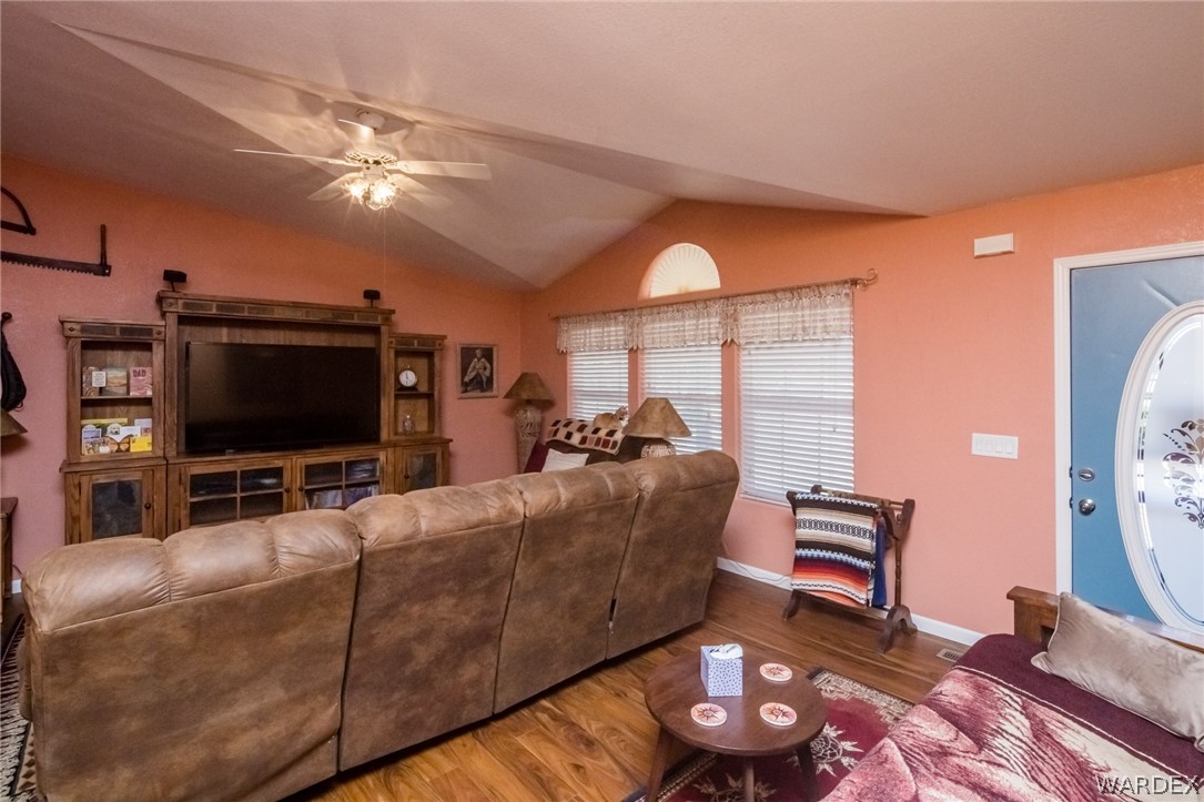 2956 West Carmichael Road Golden Valley, AZ 86413 - Photo 14 of 63