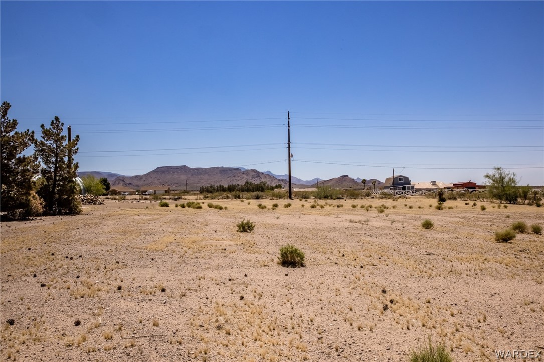 2956 West Carmichael Road Golden Valley, AZ 86413 - Photo 24 of 63