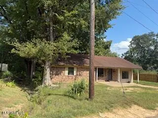 $79,900 | 1502 Eckford Street, Water Valley, MS 38965