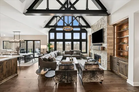 $2,499,000 | 3873 Carlisle Drive, Crystal Lake, IL 60012
