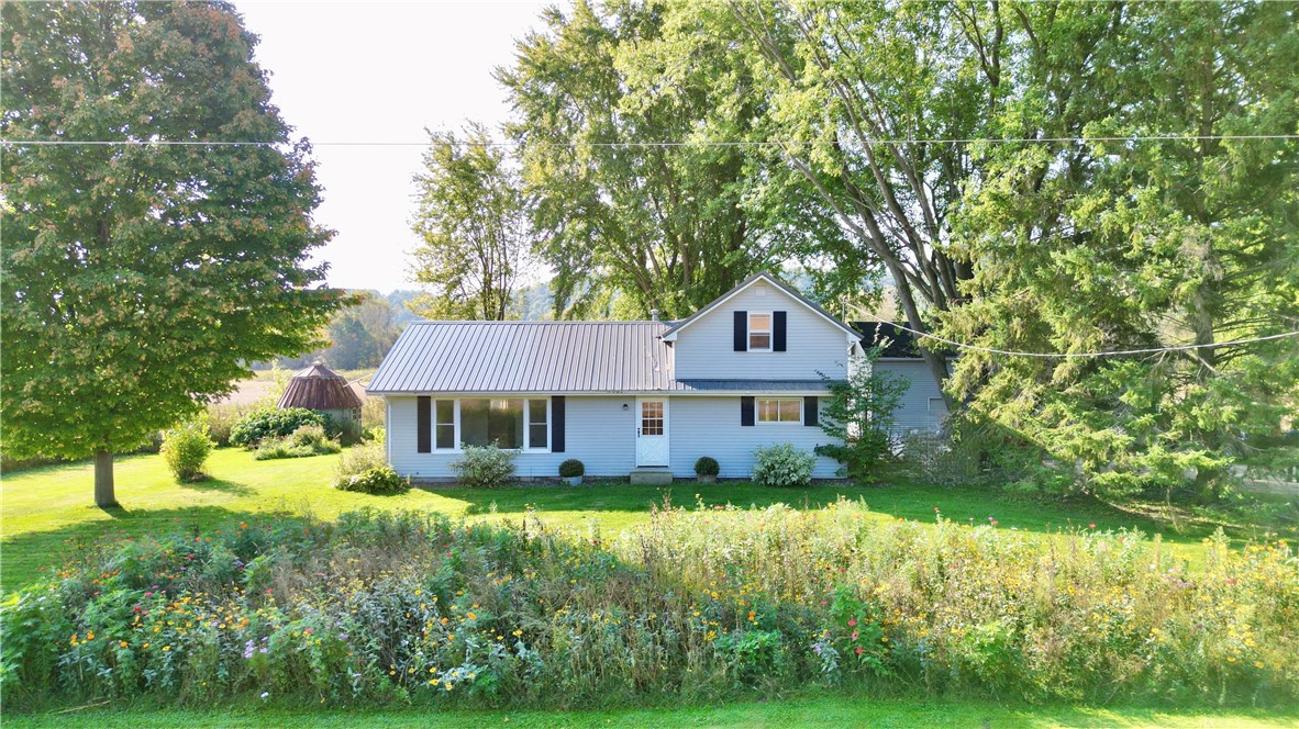 W8539 County Rd Z Arkansaw, WI 54721 - Photo 1 of 1