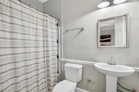 $615,000 | 4045 Ivey Gate, Brookhaven, GA 30341