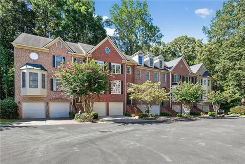 $615,000 | 4045 Ivey Gate, Brookhaven, GA 30341