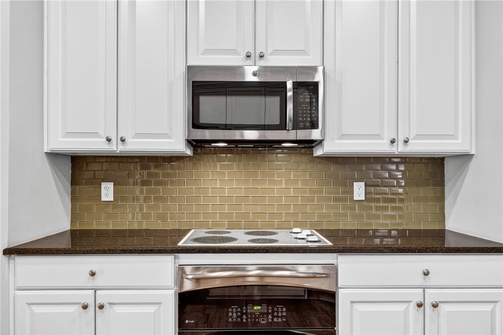 4045 Ivey Gate Brookhaven, GA 30341 - Photo 8 of 33