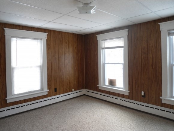 74 Brown Street Rutland, VT 05701 - Photo 7 of 11 Gallery Image 7