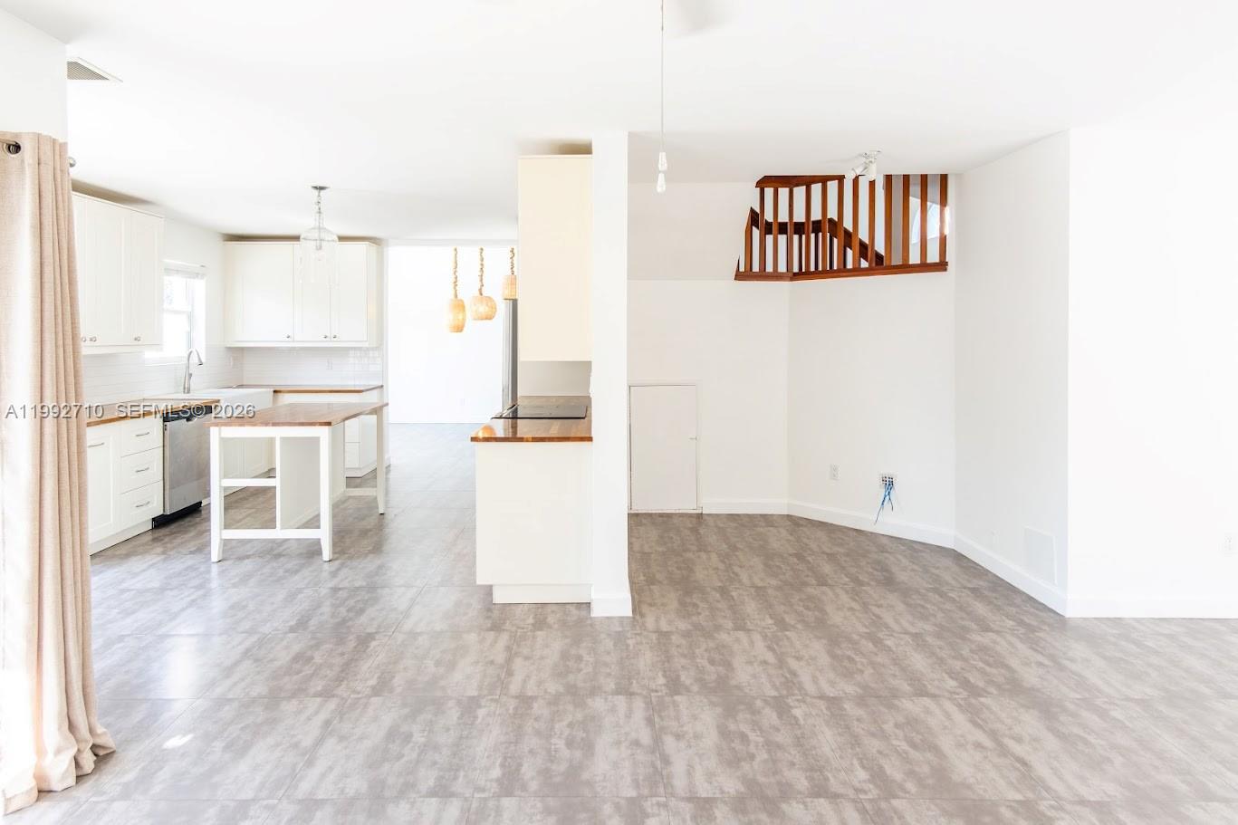 15511 Southwest 59th Street Miami, FL 33193 - Photo 10 of 43
