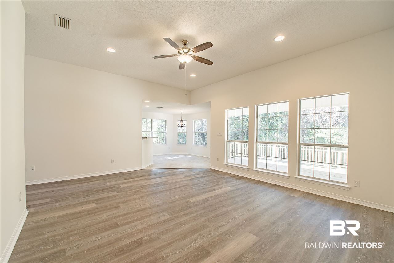 106 Montclair Place Daphne, AL 36526 - Photo 15 of 39