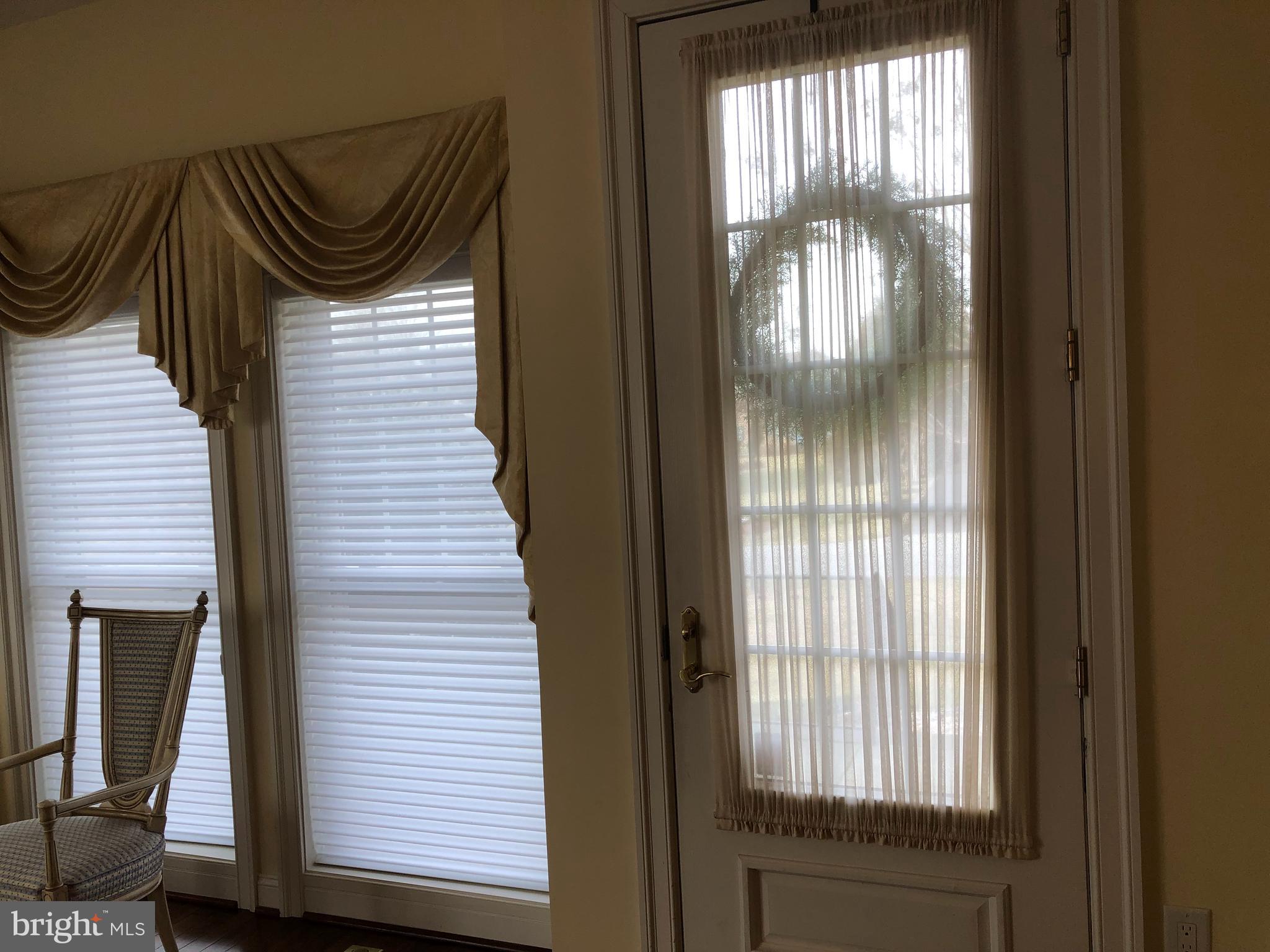 2613 Commander Davis Drive Edgewater, MD 21037 - Photo 23 of 24 a view of a entryway