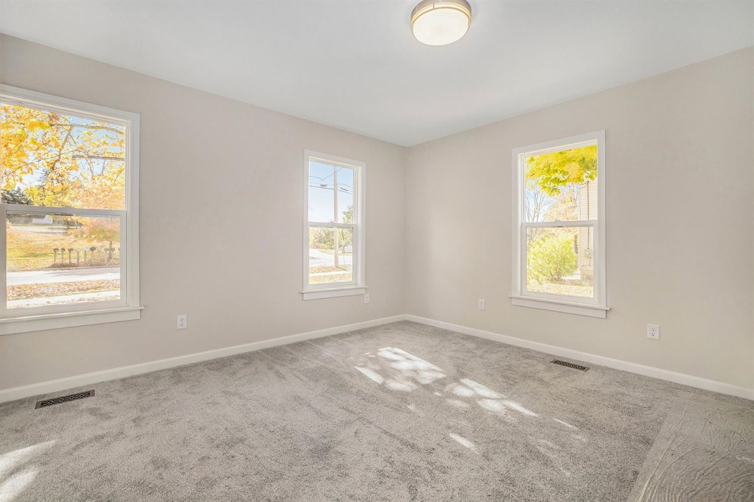 532 City Road Manchester, MI 48158 - Photo 4 of 13 Photo 4