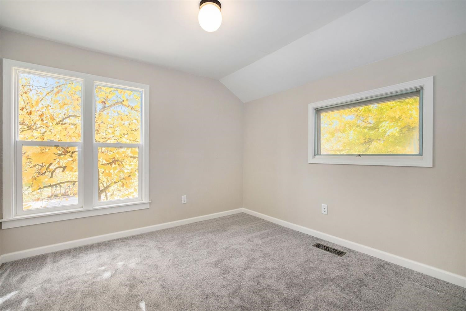 532 City Road Manchester, MI 48158 - Photo 6 of 13 Photo 6
