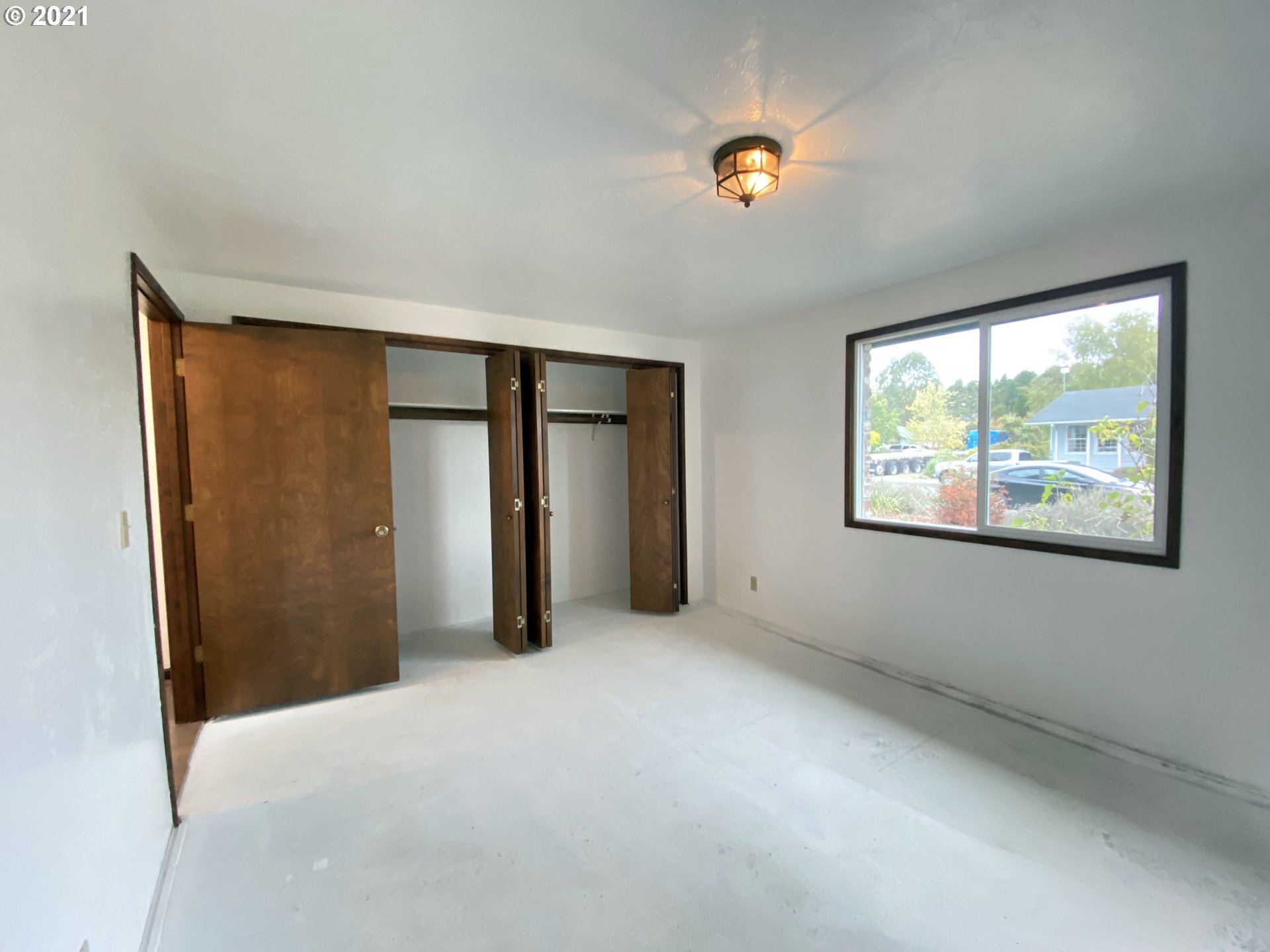 1480 Myrtle Loop Florence, OR 97439 - Photo 16 of 32 Gallery Image 16