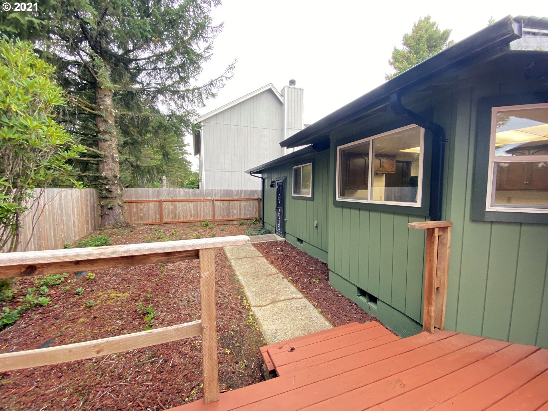 1480 Myrtle Loop Florence, OR 97439 - Photo 27 of 32 Gallery Image 27