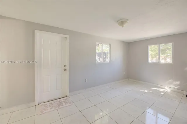 $3,000 | 3510 Southwest 39th Street, West Park, FL 33023