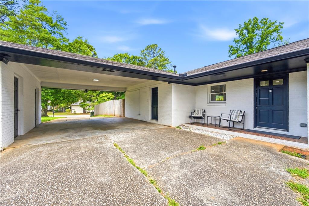 244 Church Road Southwest Marietta, GA 30060 - Photo 6 of 34